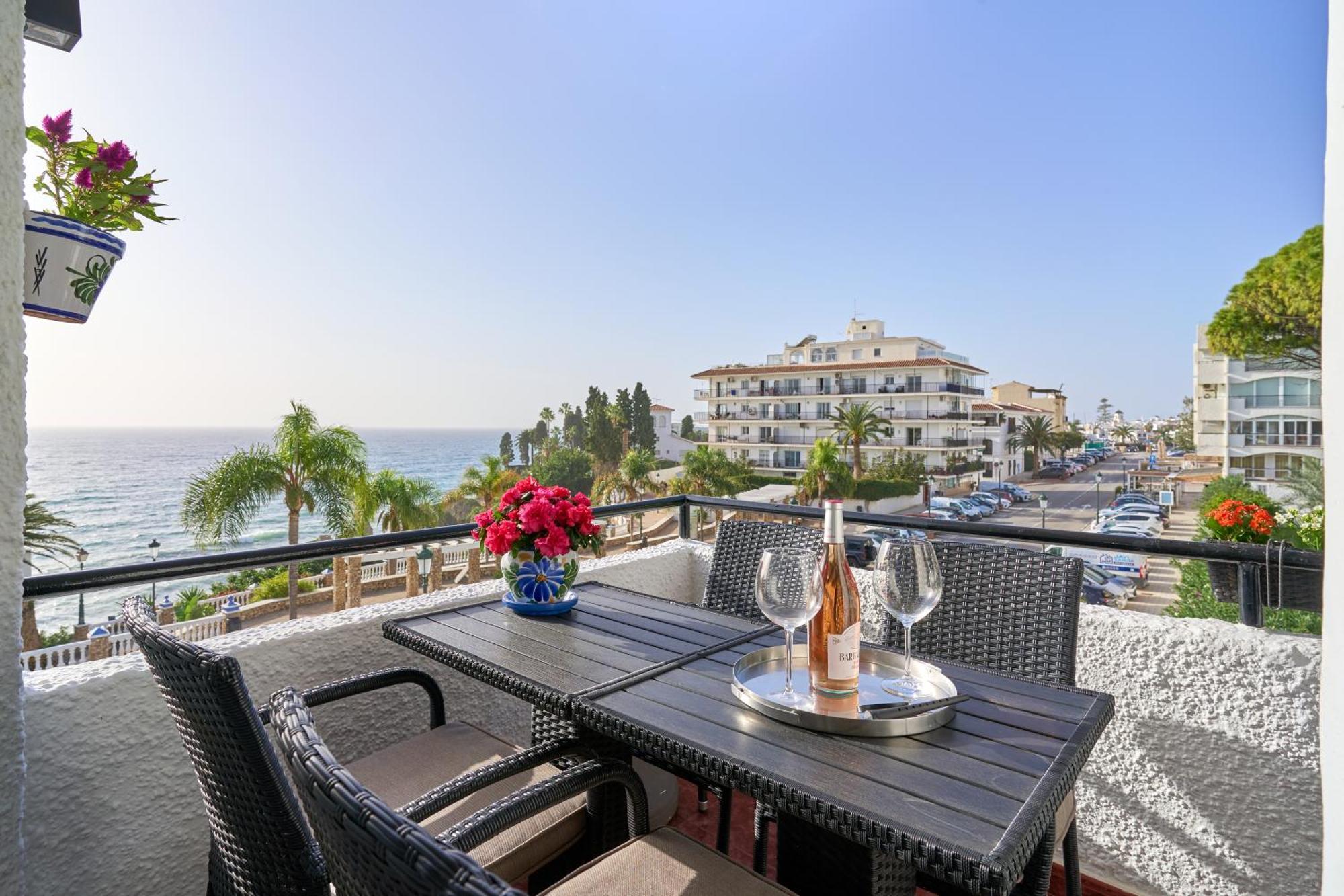 Spectacular Sea Views, 2 Bed,2 Bath Daire Nerja Dış mekan fotoğraf